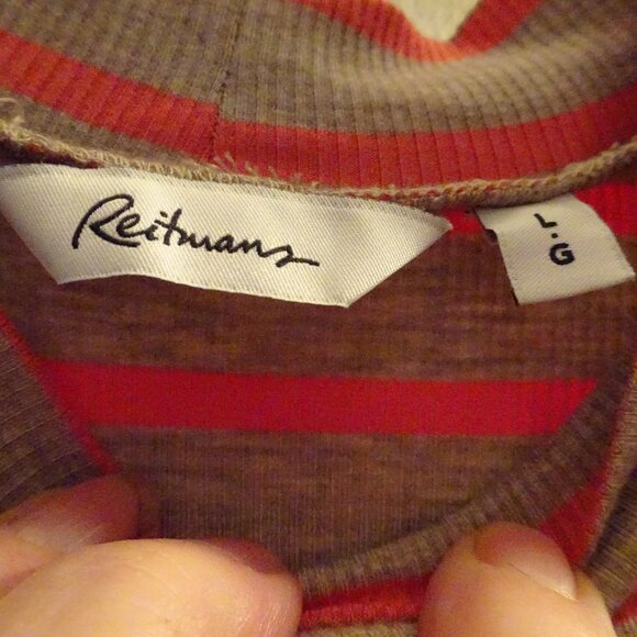 Turtleneck Reitmans, L. - Picture 2 of 3